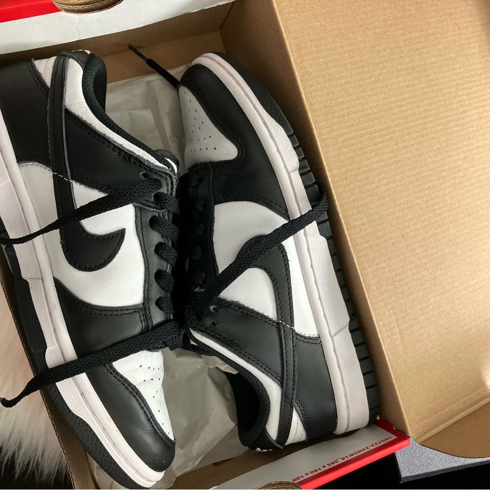 Nike Dunk low Panda Women